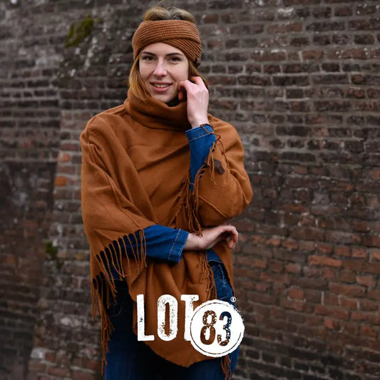 lot83 Poncho Mila Amande