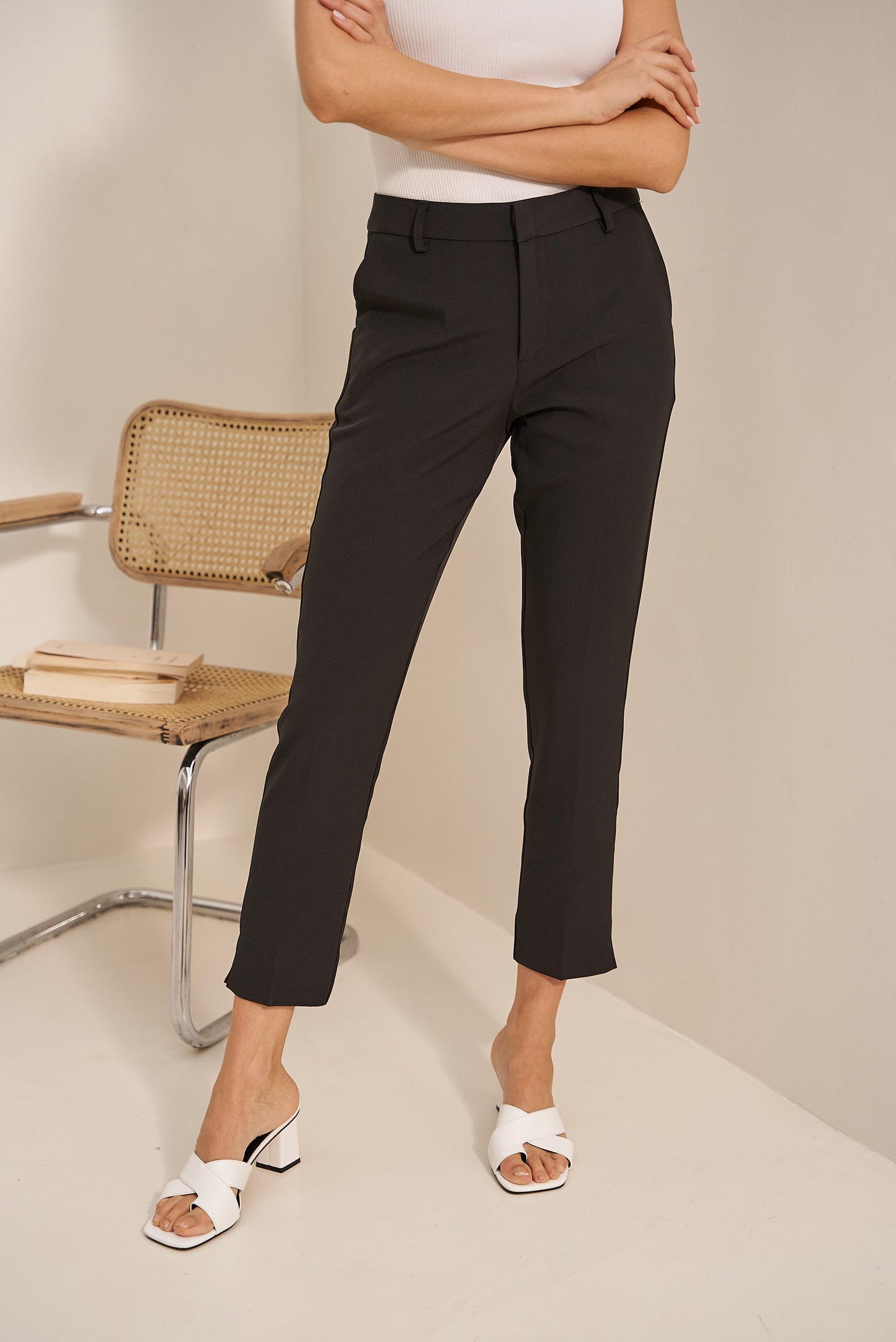 ATTENTIF  Pantalon Cigarette Taille Haute P1978