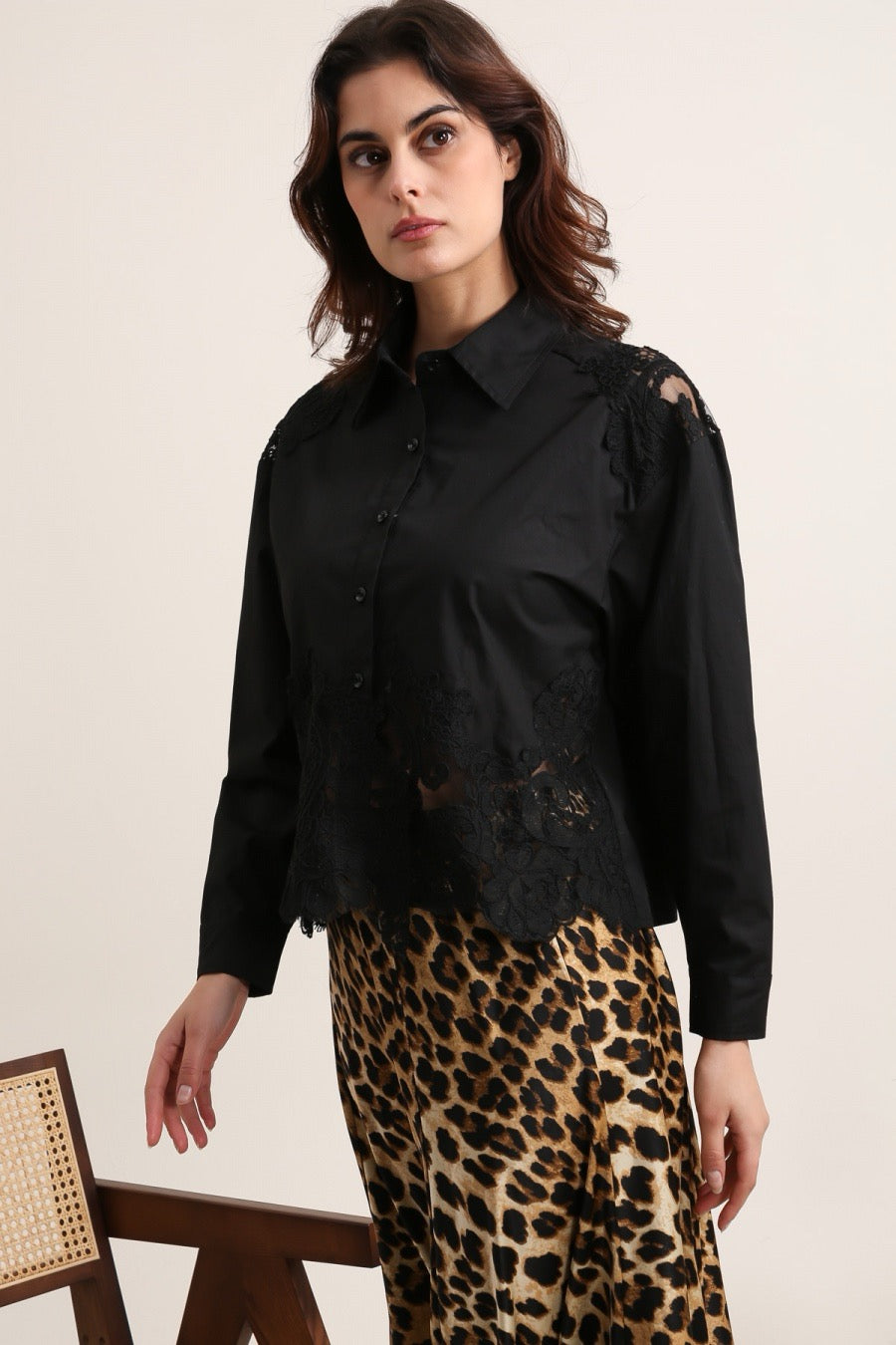 CHOKLATE Chemise brodée