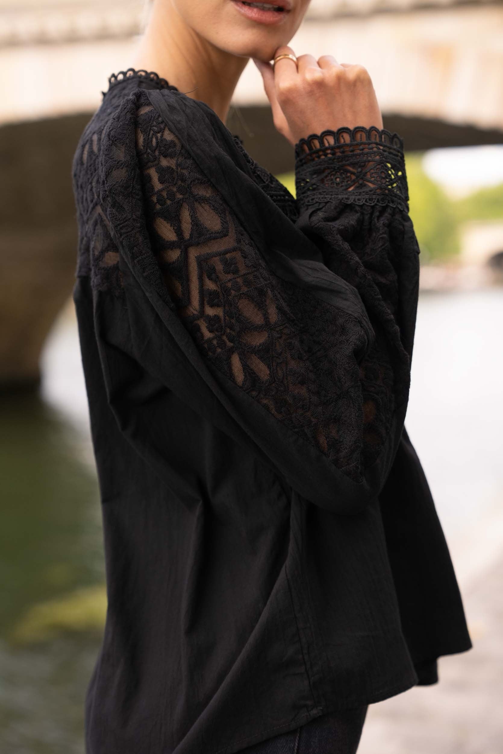 CHOKLATE Blouse en dentelle
