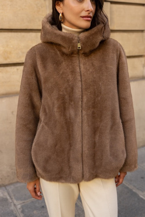 ATTENTIF Veste fourrure V007G