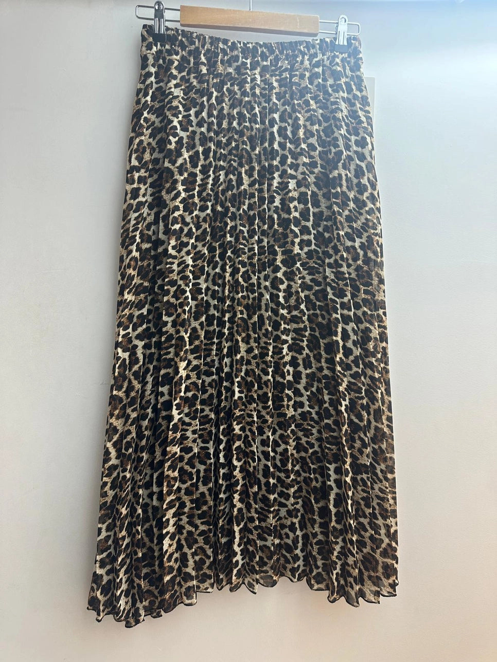Loriane jupe longue plissée léopard