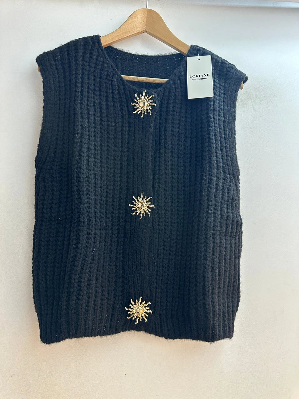 Loriane gilet laine bouton soleil