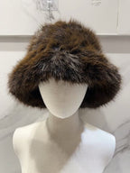 Miss Carla toque en fourrure