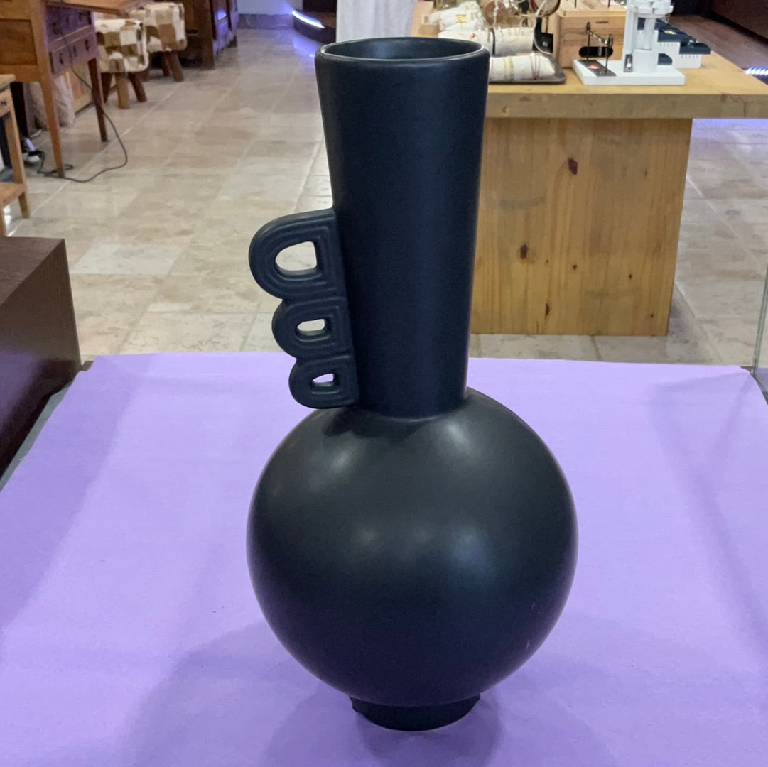 Opjet vase